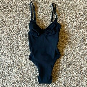 SKIMS Seamless Sculpt Thong Bodysuit